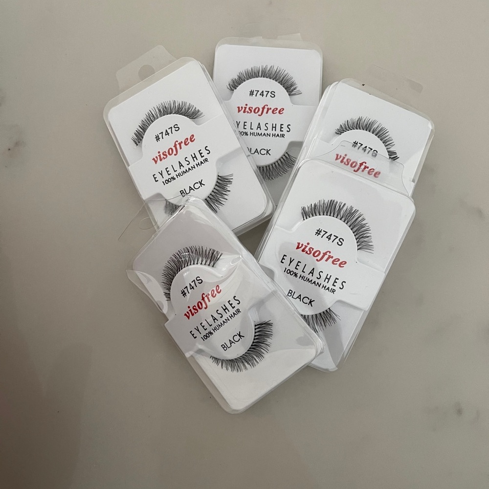 False lashes